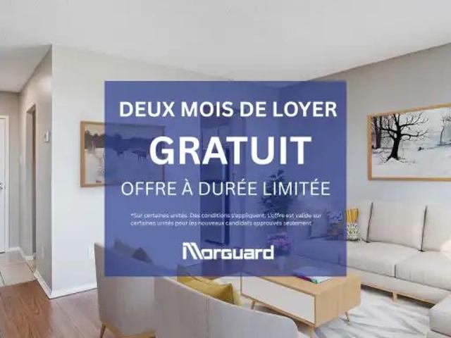 La Maison du Sommet | 4020 Boulevard Saint Jean, Dollard des Ormeaux · 2 ch