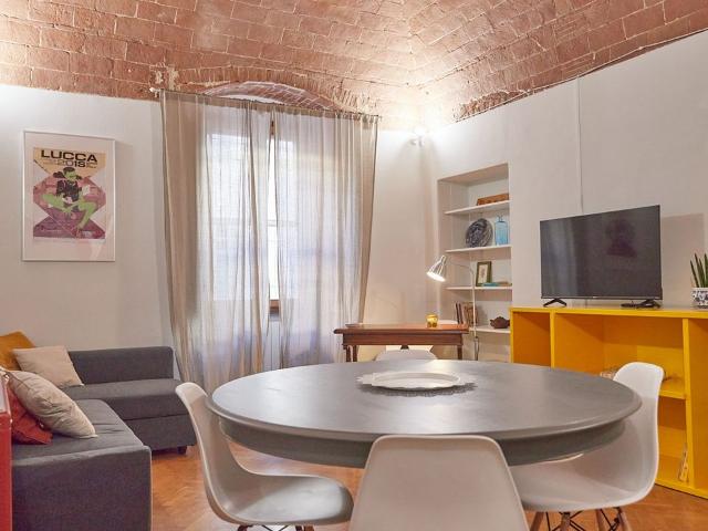 La mi casa a Pisa, Pisa Amsterdam Apartments for Rent
