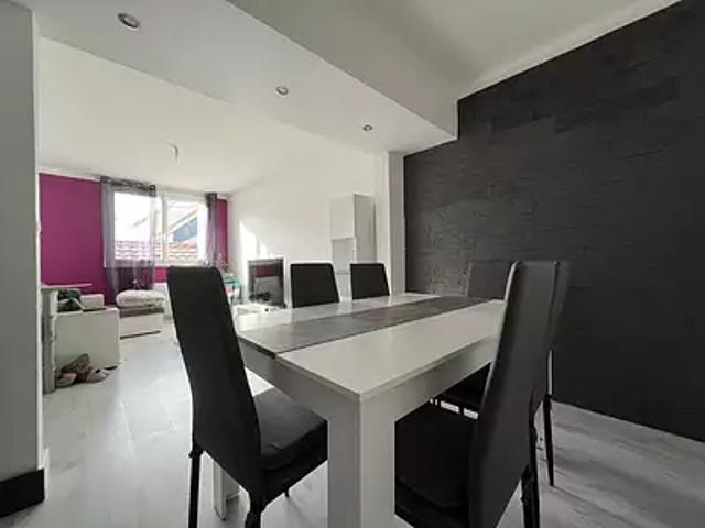 La Montagne 44620 Location appartement 3 pièces t3 au dernier étage