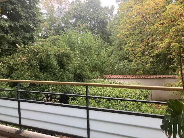 LA MULATIÈRE — Appartement T3 avec terrasse et garage privatif