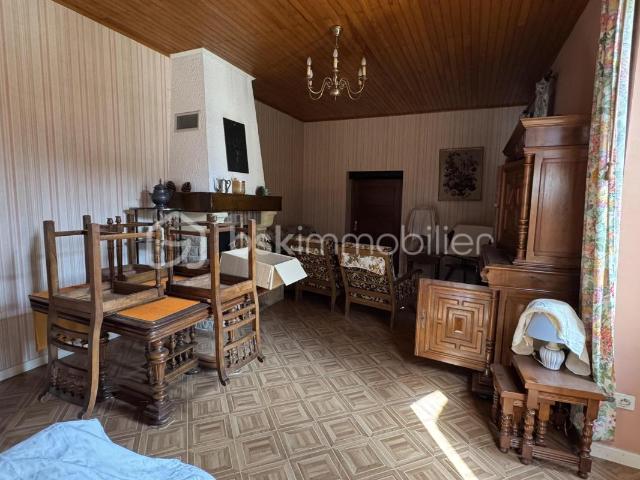 LA MURE Apparement 3 pièces 90 m² à rénover