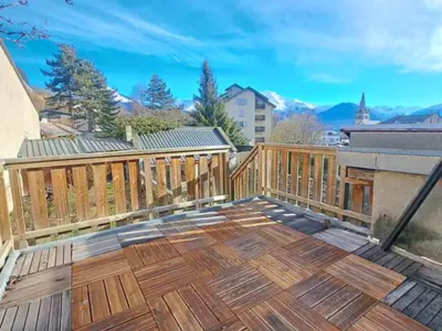 La Mure 38350 Achat / Vente appartement 6 pièces t6 au dernier étage