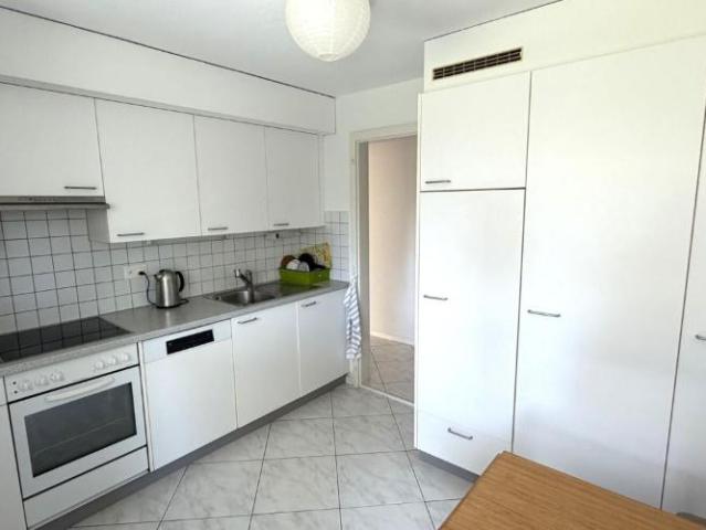 La Neuveville, magnifique appartement de 3.5 pièces au rez inférieur avec balcon