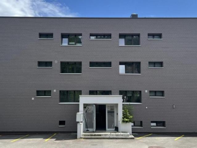 La Neuveville, magnifique appartement de 4.5 pièces entièrement rénové avec balcon