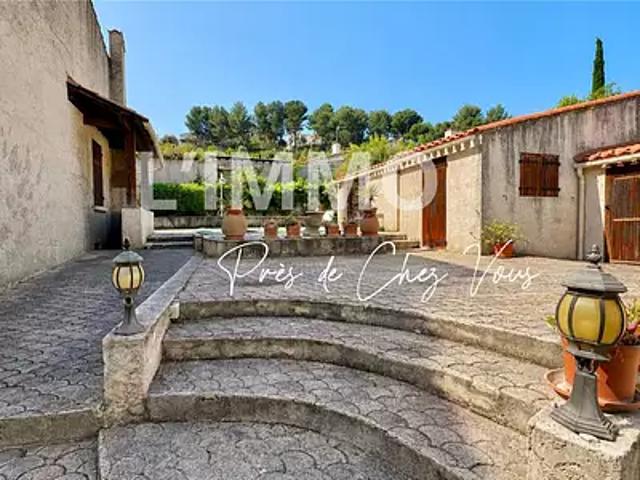 La Penne sur Huveaune 13821 Achat / Vente maison 6 pièces t6 au dernier étage terrasse
