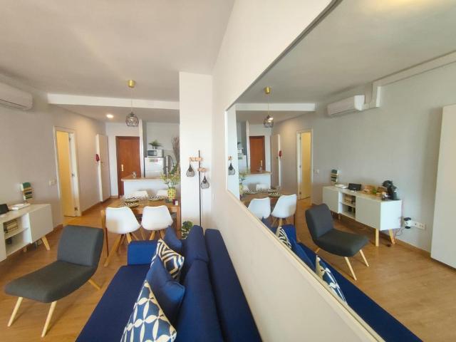 La Perla Apartment. City Center