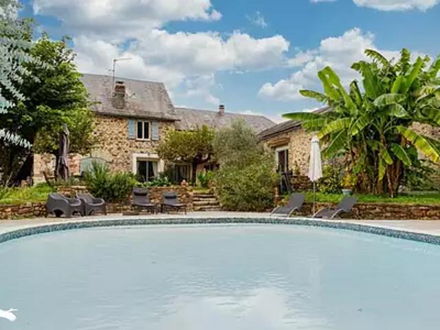 La Porcherie 87380 Achat / Vente maison 14 pièces t14 au dernier étage parking