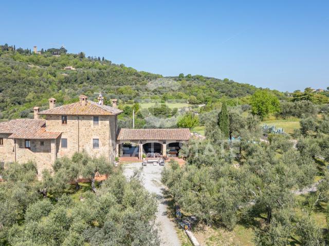 La Quiete Nel Borgo In Giallo 125m² Piegaro