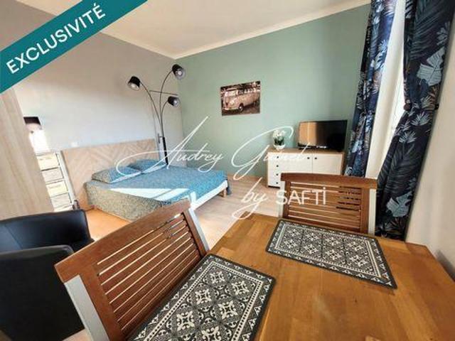 La Roche Poitou 86270 103342847