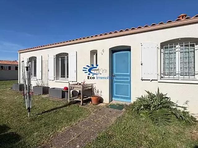 Saint Rogatien 17220 Achat / Vente maison 6 pièces t6 au dernier étage terrasse