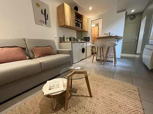 La Rochelle 17000 Location appartement 1 pièce t1 terrasse