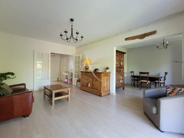 LA ROCHELLE Quartier La Genette | Appartement T4 avec balcon, ascenseur, stationnement et grenier