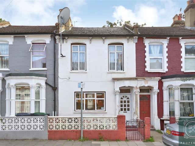 La Rose Lane, London, N15 3AP, United Kingdom | 5 bed townhouse for rent #136263380 | Rentberry