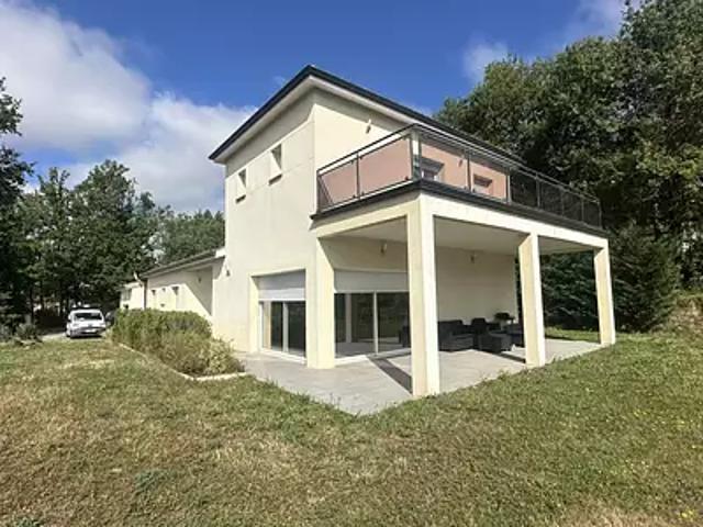 La Salvetat Belmontet 82230 Location maison 5 pièces t5 parking