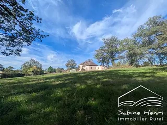 La Salvetat Peyralès 12440 Achat / Vente maison 8 pièces t8 terrasse parking
