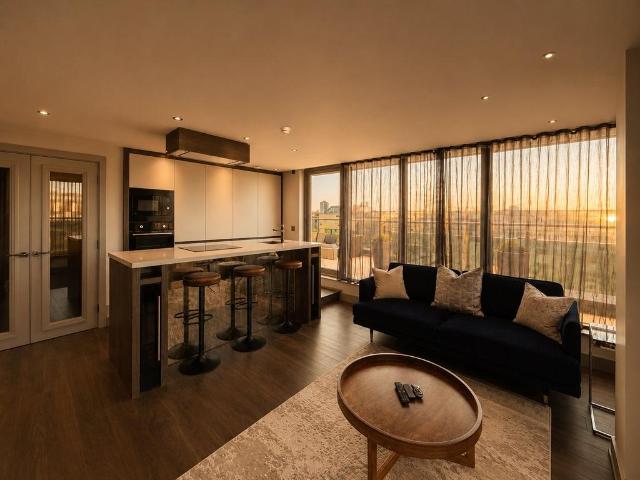 La Salle, Leeds City Centre, LS10 1 bed apartment to rent £1,950 pcm £450 pw