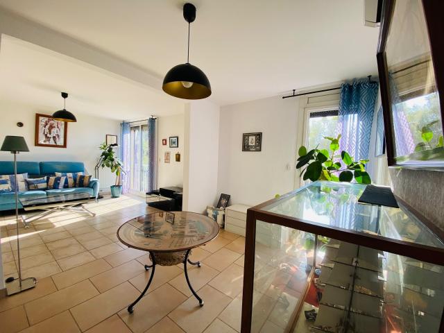 La SEYNE sur MER, au calme sans vis à vis mais proche de tou. 88m² La Seyne sur Mer