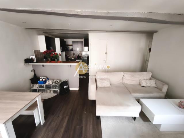 La Seyne Sur Mer, Centre Ville, Appartement T2 de 48m2, Réno