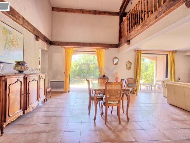 LA SEYNE SUR MER SECTEUR SUD MAISON T4 DE 205M2 AVEC TERRAIN DE 843M2