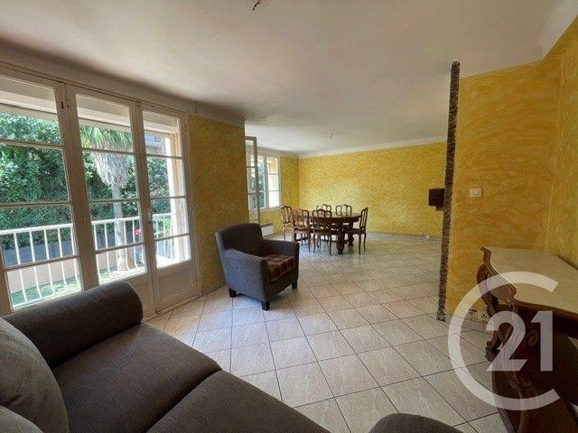 LA SEYNE SUR MER T5 TRAVERSANT À découvrir rapidement ! Dans. 77m² La Seyne sur Mer