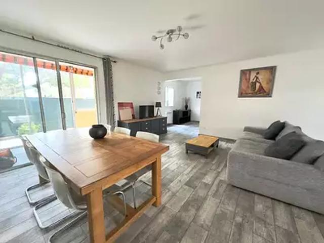 La Seyne sur Mer 83500 Location appartement 3 pièces t3 jardin