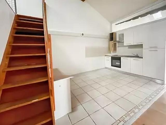 Lamagistère 82360 Location appartement 3 pièces t3 au dernier étage