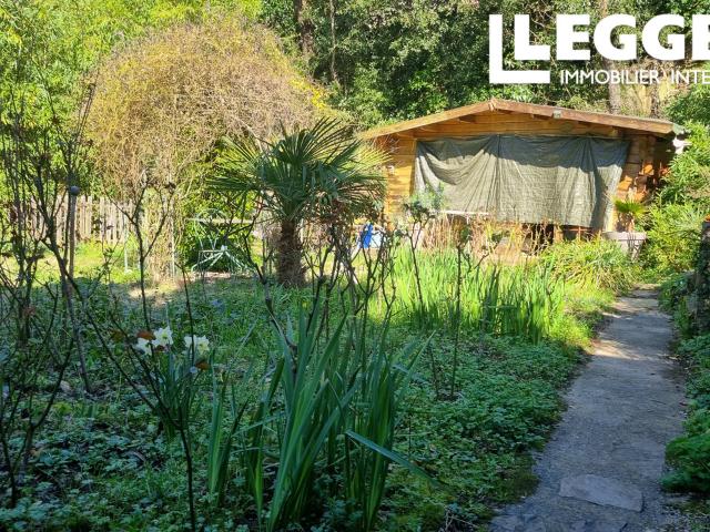Maison de charme avec jardin, 2 espaces indépendants et beau potentiel, belle vue et bon emplacement