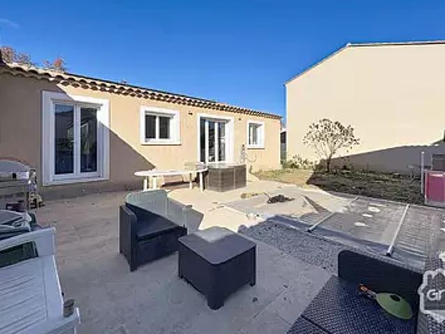Lamanon 13113 Achat / Vente maison 5 pièces t5 piscine jardin