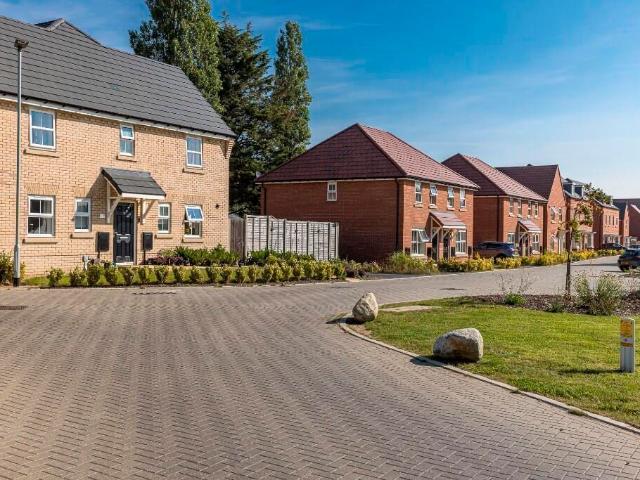 Lamb Lane, Cringleford, Norwich NR4, 4 bed detached house to rent, £2,250 pcm | PrimeLocation