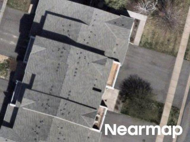 Lambert Ave NE