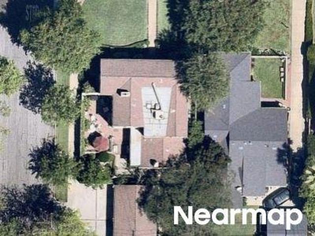 Lambert Dr