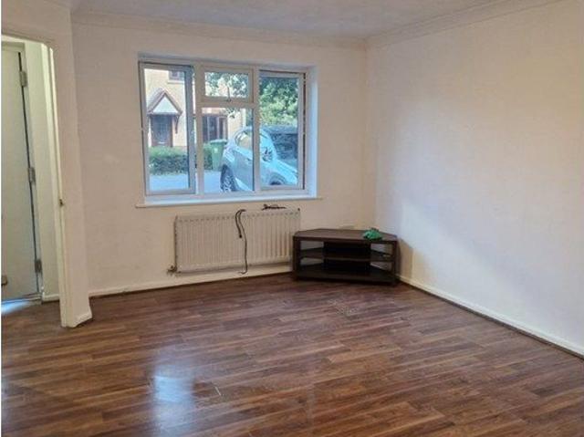 Lamberhurst Grove, Milton Keynes MK7, 3 bed semi detached house to rent, £1,600 pcm | PrimeLocation