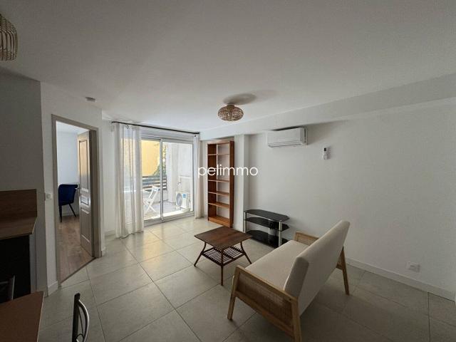 LAMBESC APPARTEMENT MEUBLÉ T2 + TERRASSE 41.5m²