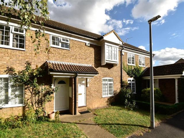 Lambourn Close, Trumpington. 3 bed terraced house to rent £1,800 pcm £415 pw