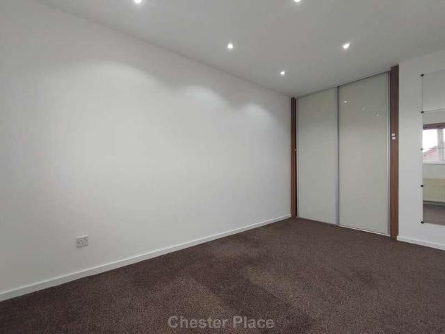 Lambourne Close, Great Sutton, CH66