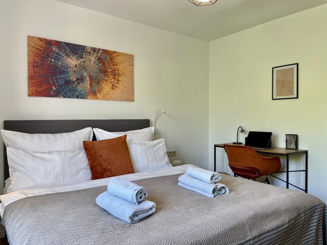 LaMiaCasa Design Apartment near STUTT CITY