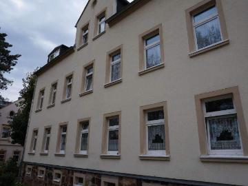 Laminat Bad mit Wanne+Fenster frei ab 1.5.26