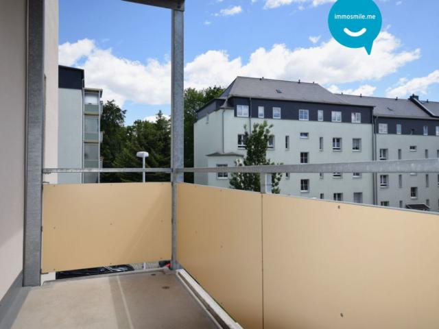 Laminat • Balkon mit Sonne • 2 Raum • Tageslichtbad mit Wanne • ruhige Lage • jetzt Termin machen! ID: 3329