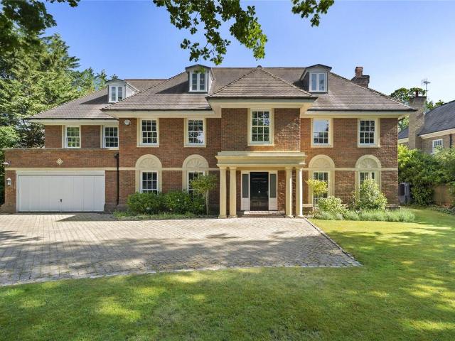 Lamorna, Godolphin Road, Weybridge. 6 bed detached house to rent £15,000 pcm £3,462 pw