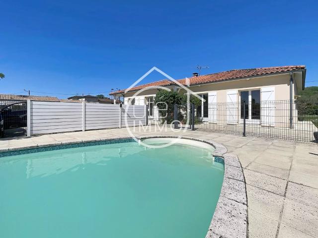 Lamothe Montravel: Belle maison contemporaine avec piscine e. 121m² Lamothe Montravel