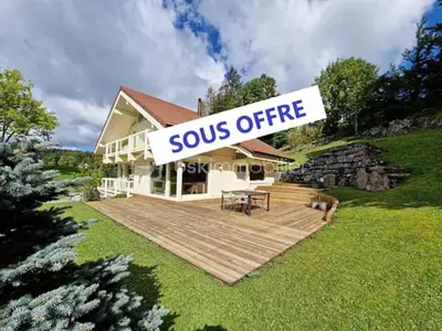 Lamoura 39310 Achat / Vente maison 7 pièces t7 terrasse balcon