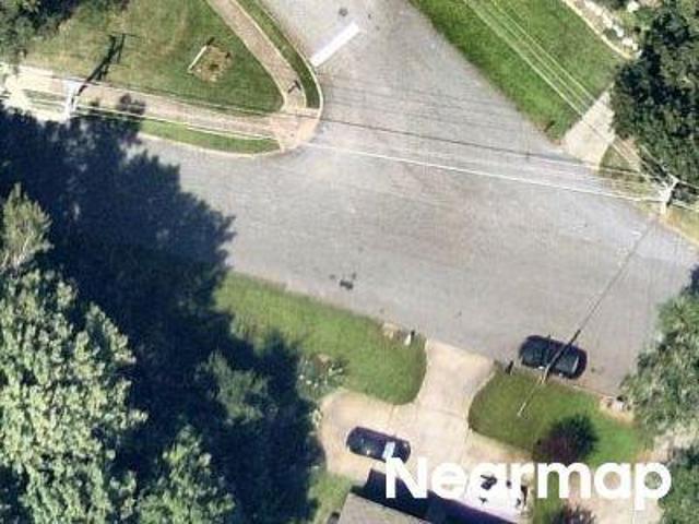 Lamp Post Dr