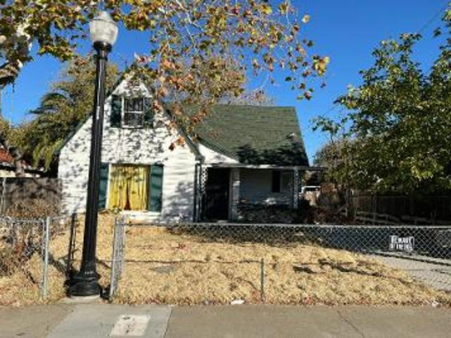 Lampasas Ave
