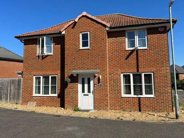 Lamplight Gardens, Canterbury CT3, 3 bed property to rent, £1,600 pcm | PrimeLocation