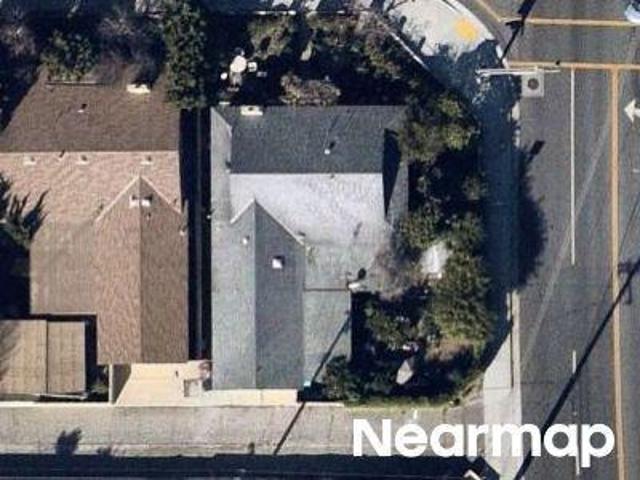 Lampson Ave