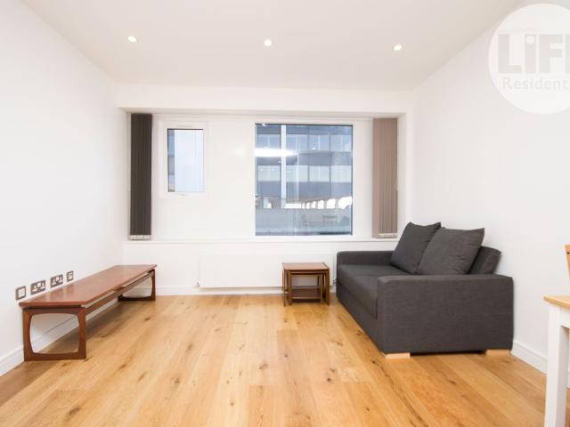 Lampton Road, Hounslow TW3, 1 bed flat to rent, £1,650 pcm | PrimeLocation
