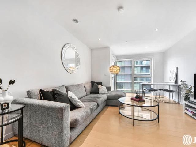 Lantana Heights, Glasshouse Gardens, London, E20
