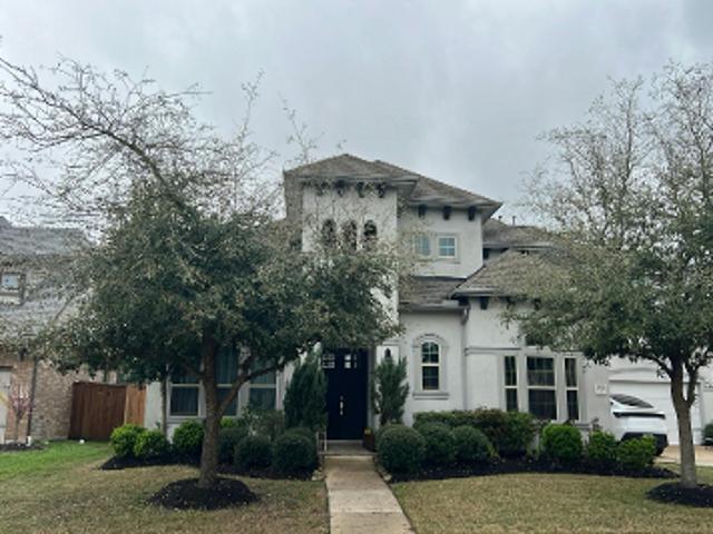 Lantern Ridge Ln