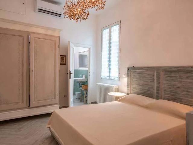 Lanza Apartment