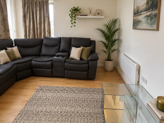 Lanacre Avenue, London NW9, 2 bed flat to rent, £1,950 pcm | PrimeLocation